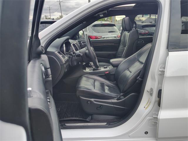 2018 Jeep Grand Cherokee High Altitude 4x4 2018 Jeep Grand Cherokee High Altitude 4x4