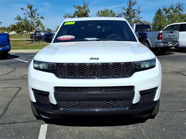 2023 Jeep Grand Cherokee L Altitude 4x4