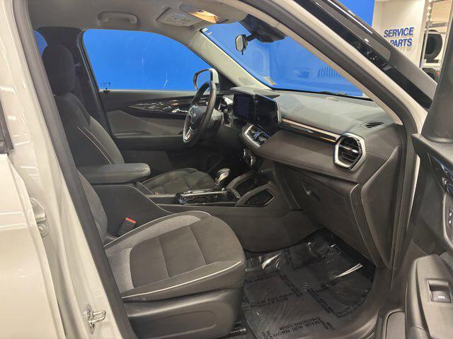 2025 Chevrolet TrailBlazer AWD LT