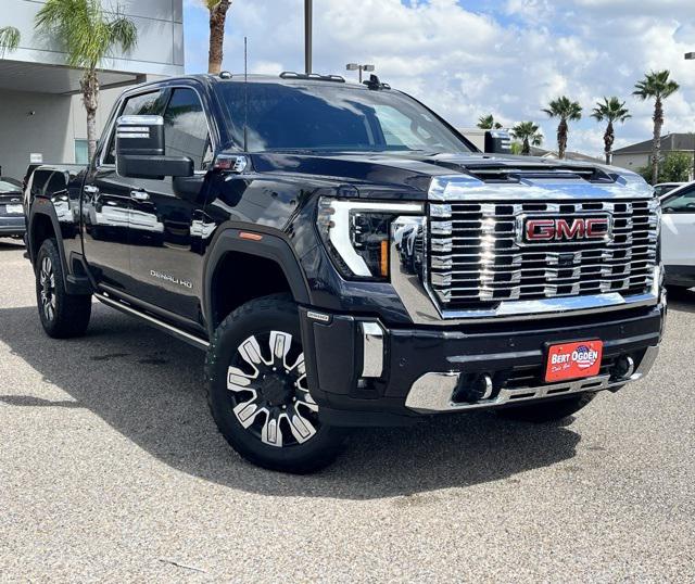 2024 GMC Sierra 2500HD 4WD Crew Cab Standard Bed Denali