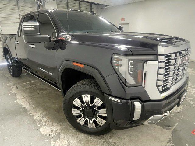 2024 GMC Sierra 2500HD 4WD Crew Cab Standard Bed Denali 2024 GMC Sierra 2500HD 4WD Crew Cab Standard Bed Denali