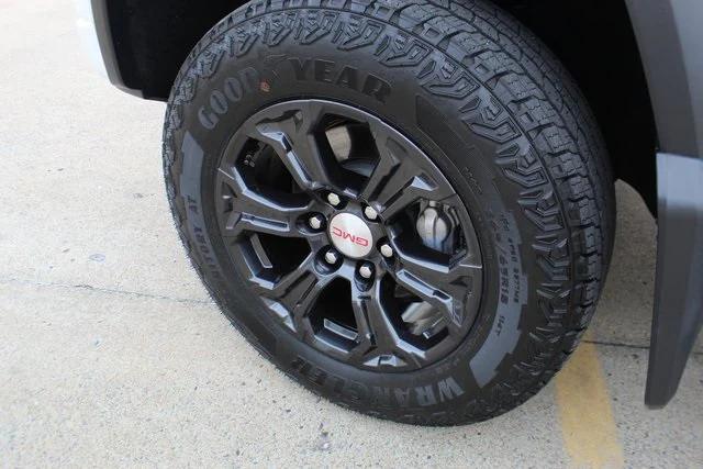 2023 GMC Canyon 4WD Crew Cab Short Box Elevation 2023 GMC Canyon 4WD Crew Cab Short Box Elevation