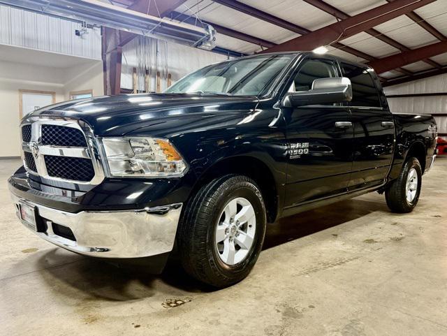 2023 RAM 1500 Classic SLT Crew Cab 4x4 57 Box 2023 RAM 1500 Classic SLT Crew Cab 4x4 57 Box