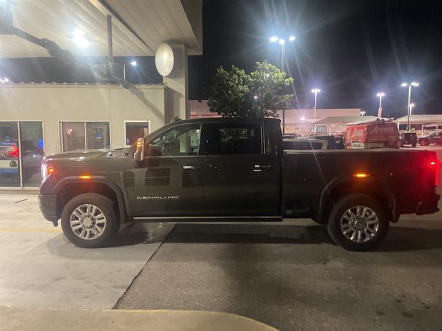 2022 GMC Sierra 2500HD 4WD Crew Cab Standard Bed Denali