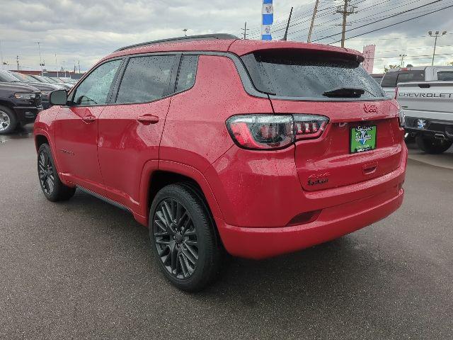 2022 Jeep Compass (RED) Edition 4x4 2022 Jeep Compass (RED) Edition 4x4