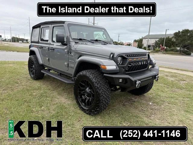 2018 Jeep Wrangler Unlimited Sahara 4x4 2018 Jeep Wrangler Unlimited Sahara 4x4