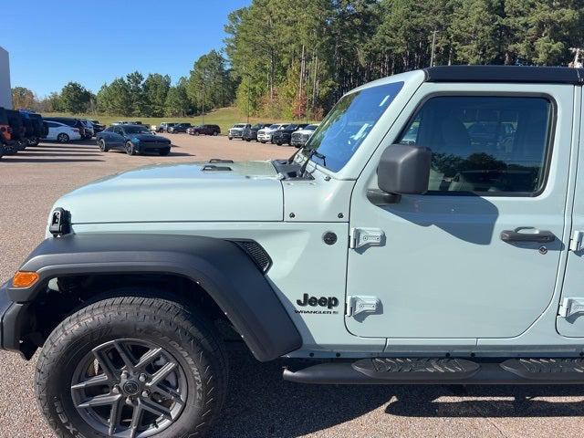 2024 Jeep Wrangler 4-Door Sport S 4x4