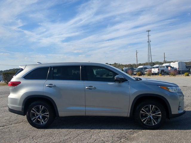 2017 Toyota Highlander LE 2017 Toyota Highlander LE