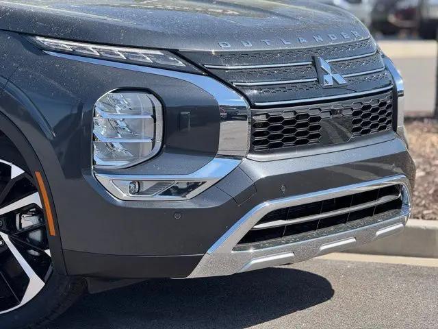 2025 Mitsubishi Outlander PHEV SE S-AWC