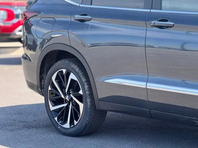 2025 Mitsubishi Outlander PHEV SE S-AWC