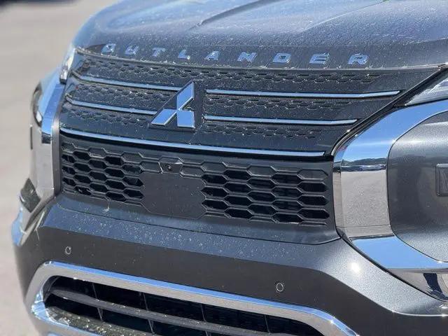 2025 Mitsubishi Outlander PHEV SE S-AWC