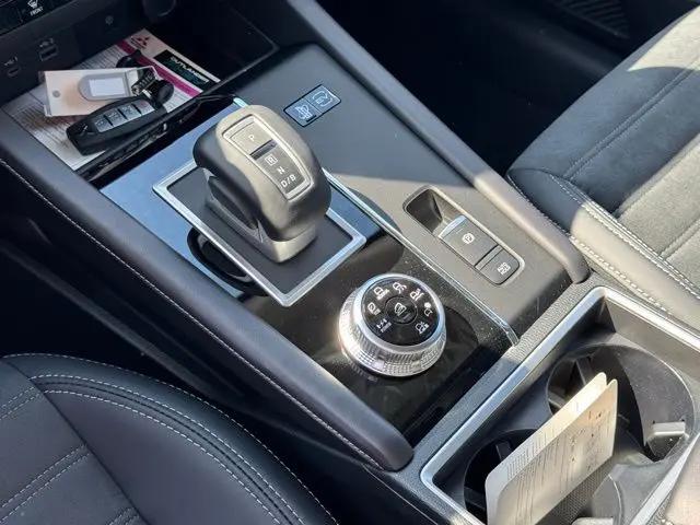 2025 Mitsubishi Outlander PHEV SE S-AWC