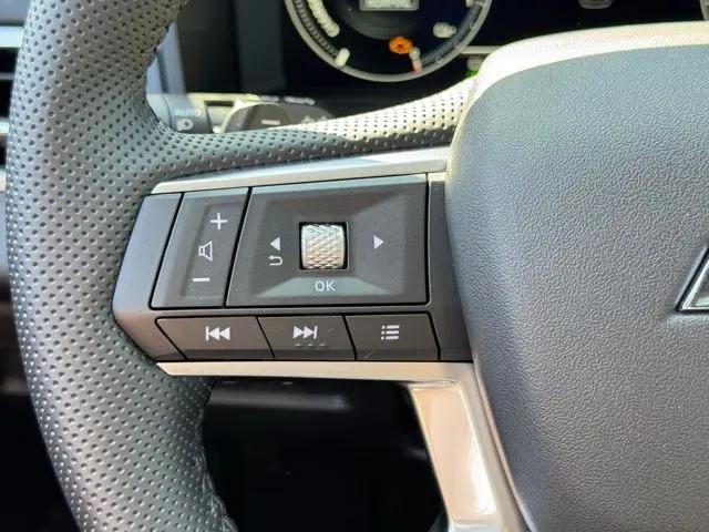 2025 Mitsubishi Outlander PHEV SE S-AWC