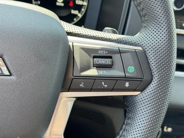 2025 Mitsubishi Outlander PHEV SE S-AWC