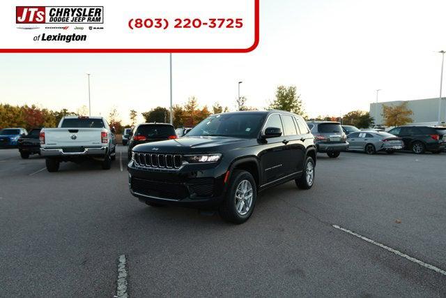 2025 Jeep Grand Cherokee GRAND CHEROKEE LAREDO X 4X2