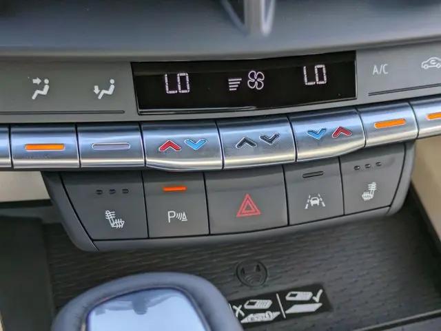 2026 Cadillac CT4 Luxury RWD
