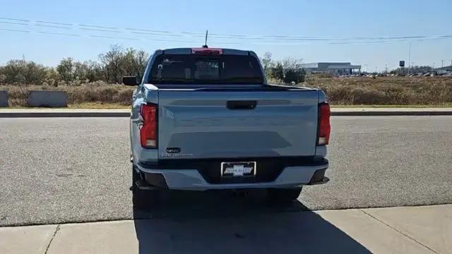2026 Chevrolet Colorado LT, 4WD