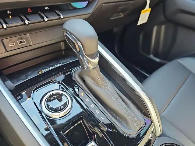 2026 Chevrolet Colorado LT, 4WD