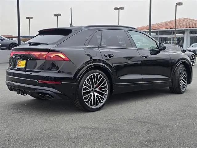 2026 Audi SQ8 Prestige TFSI quattro Tiptronic