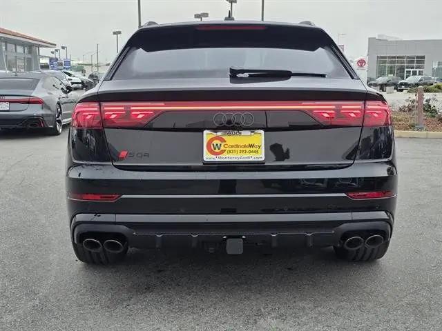 2026 Audi SQ8 Prestige TFSI quattro Tiptronic