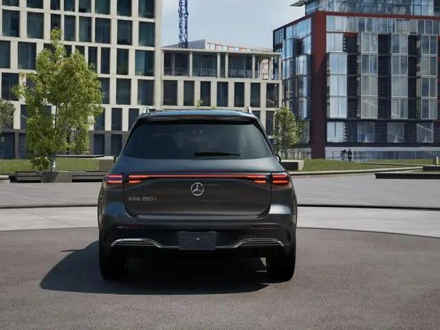 2025 Mercedes-Benz EQB 250 EQB 250+
