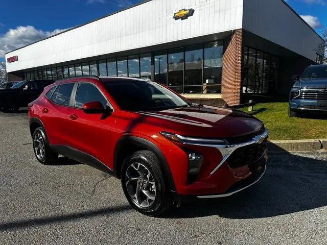 2024 Chevrolet Trax FWD LT for sale in Bennington, VT