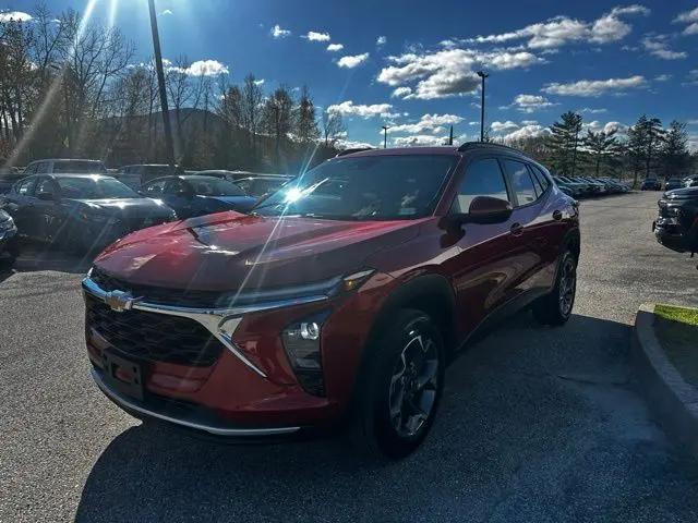 2024 Chevrolet Trax FWD LT