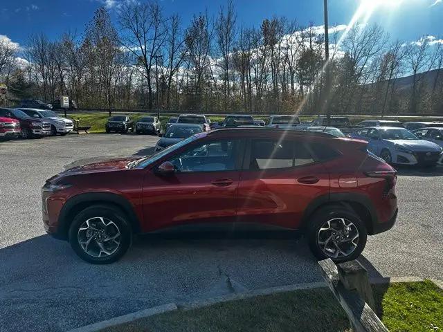 2024 Chevrolet Trax FWD LT