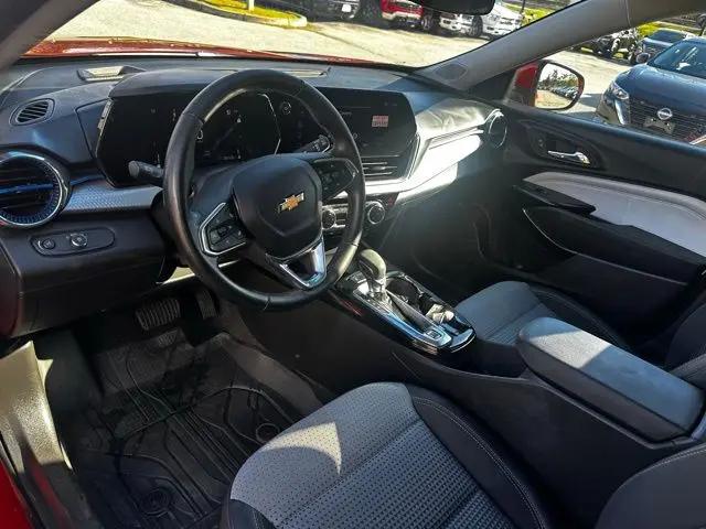 2024 Chevrolet Trax FWD LT