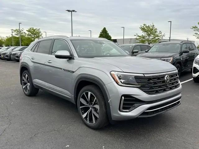 2026 Volkswagen Atlas Cross Sport SEL Premium R-Line