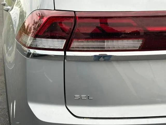 2026 Volkswagen Atlas Cross Sport SEL Premium R-Line