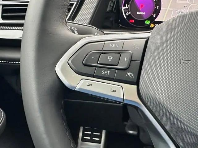 2026 Volkswagen Atlas Cross Sport SEL Premium R-Line