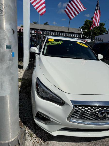 2022 INFINITI Q50 LUXE