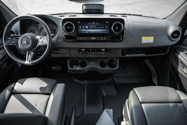 2025 Mercedes-Benz Sprinter 3500 High Roof 4-Cyl Diesel HO