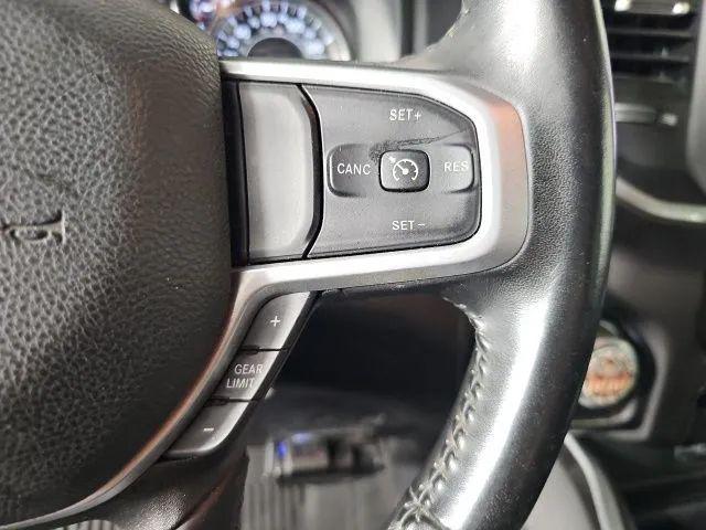 2022 Ram 1500 Big Horn Crew Cab 4x4 5'7" Box