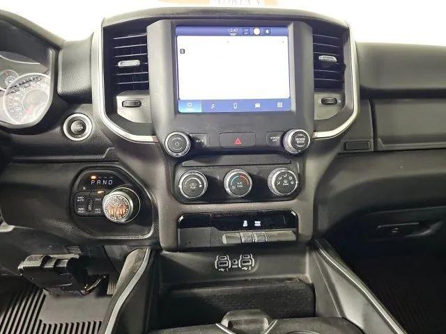 2022 Ram 1500 Big Horn Crew Cab 4x4 5'7" Box