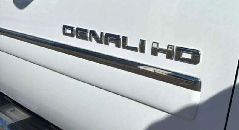 2014 GMC Sierra 3500HD Denali