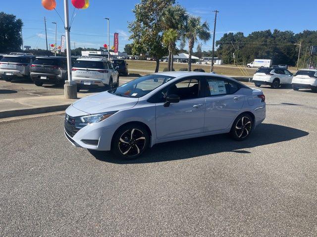 2025 Nissan Versa 1.6 SR