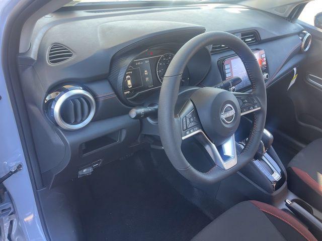 2025 Nissan Versa 1.6 SR