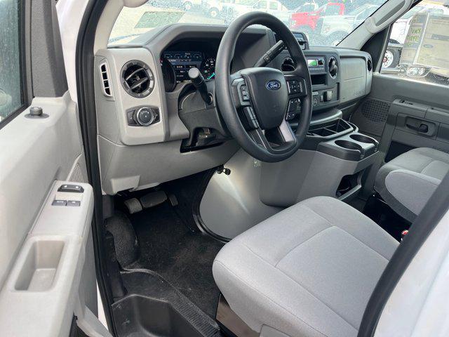 2026 Ford E-350 Cutaway Base