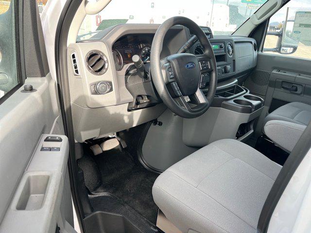2026 Ford E-350 Cutaway Base
