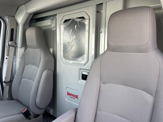 2026 Ford E-350 Cutaway Base