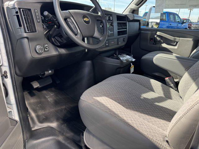 2025 Chevrolet Express Cutaway Work Van
