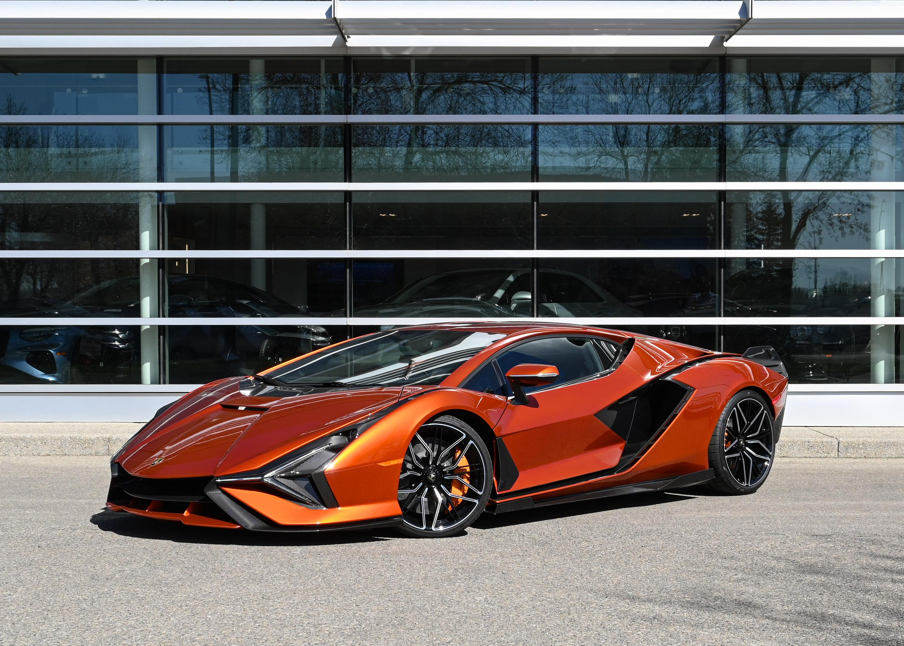 /2020 Lamborghini Sian
