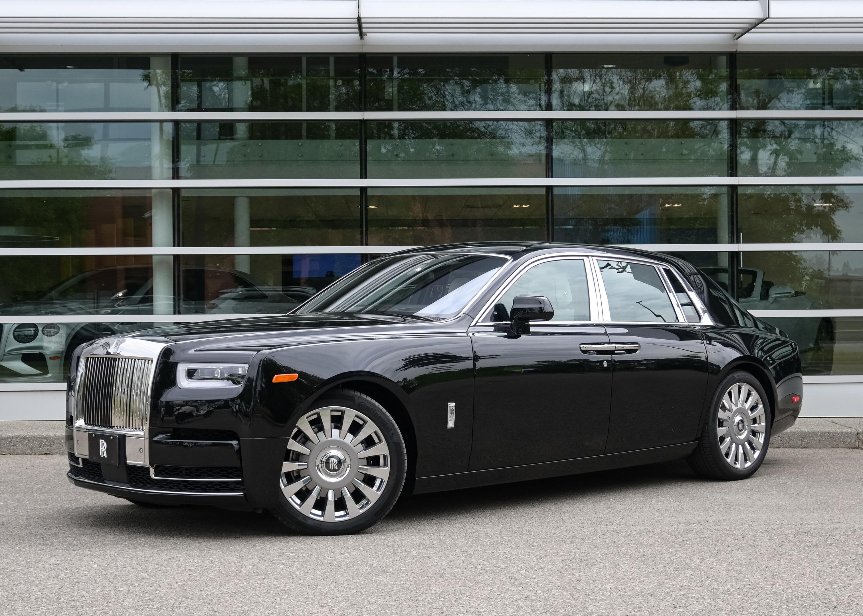 /2022 Rolls-Royce Phantom