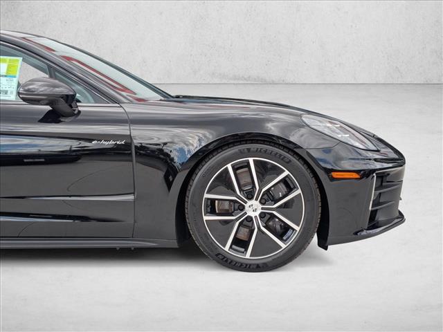 2026 Porsche Panamera 4 E-Hybrid