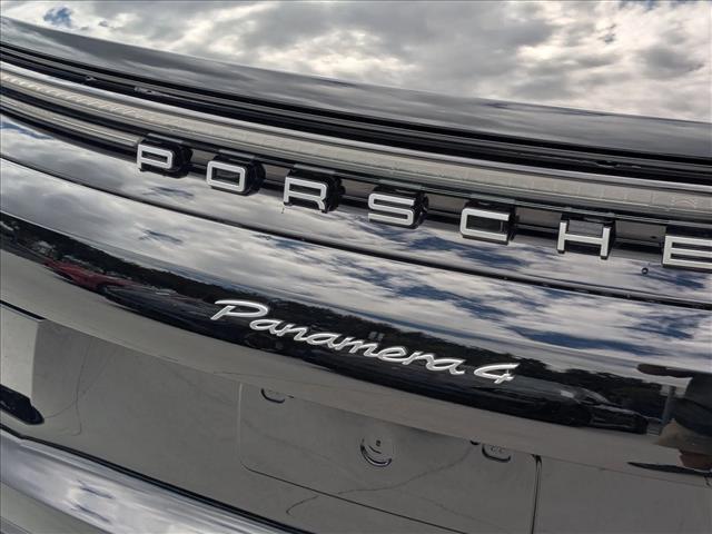 2026 Porsche Panamera 4 E-Hybrid