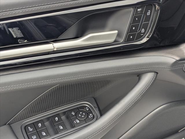 2026 Porsche Panamera 4 E-Hybrid