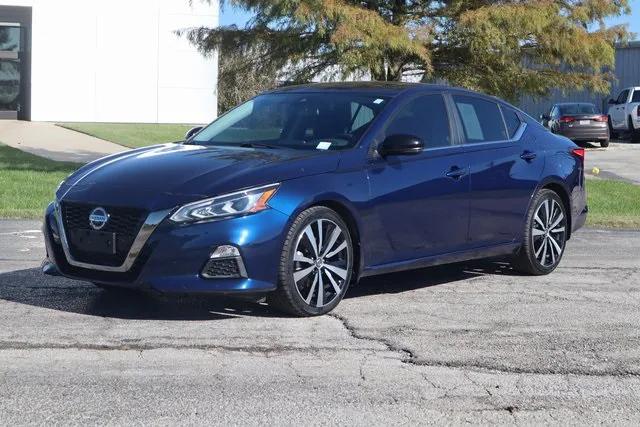 2020 Nissan Altima SR FWD 2020 Nissan Altima SR FWD