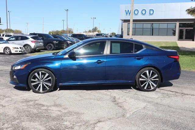 2020 Nissan Altima SR FWD 2020 Nissan Altima SR FWD